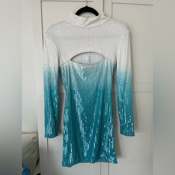 Retrofete Long Sleeve Sequin Dress - Picture 1 of 3